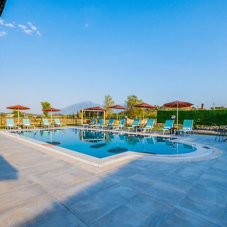 Ada Villa فتحية المظهر الخارجي الصورة